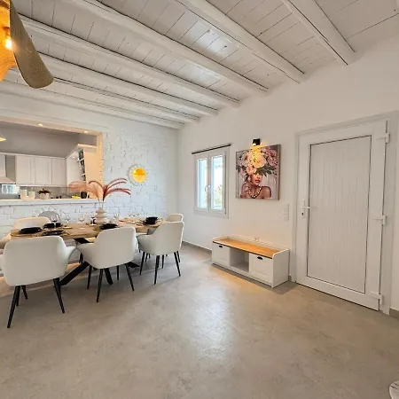 Holiday home La Vie Est Belle 3 Luxury Bbq Jacuzzi&view *