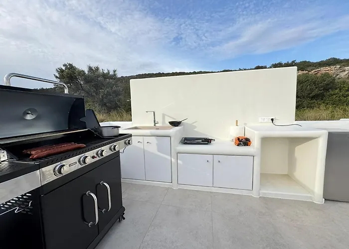 La Vie Est Belle 3 Luxury Bbq Jacuzzi&view Pounda